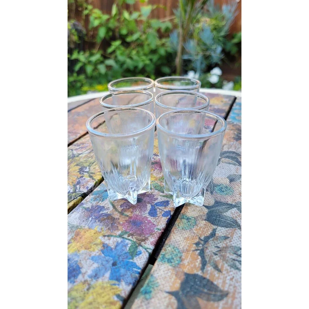 Mid-Century Modern Shekoofeh Shot Glasses – Diamond Cut  (Set of 6)